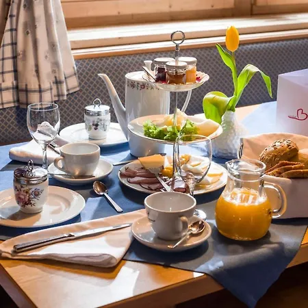 Gasthof Berghupferl Hotel 3*